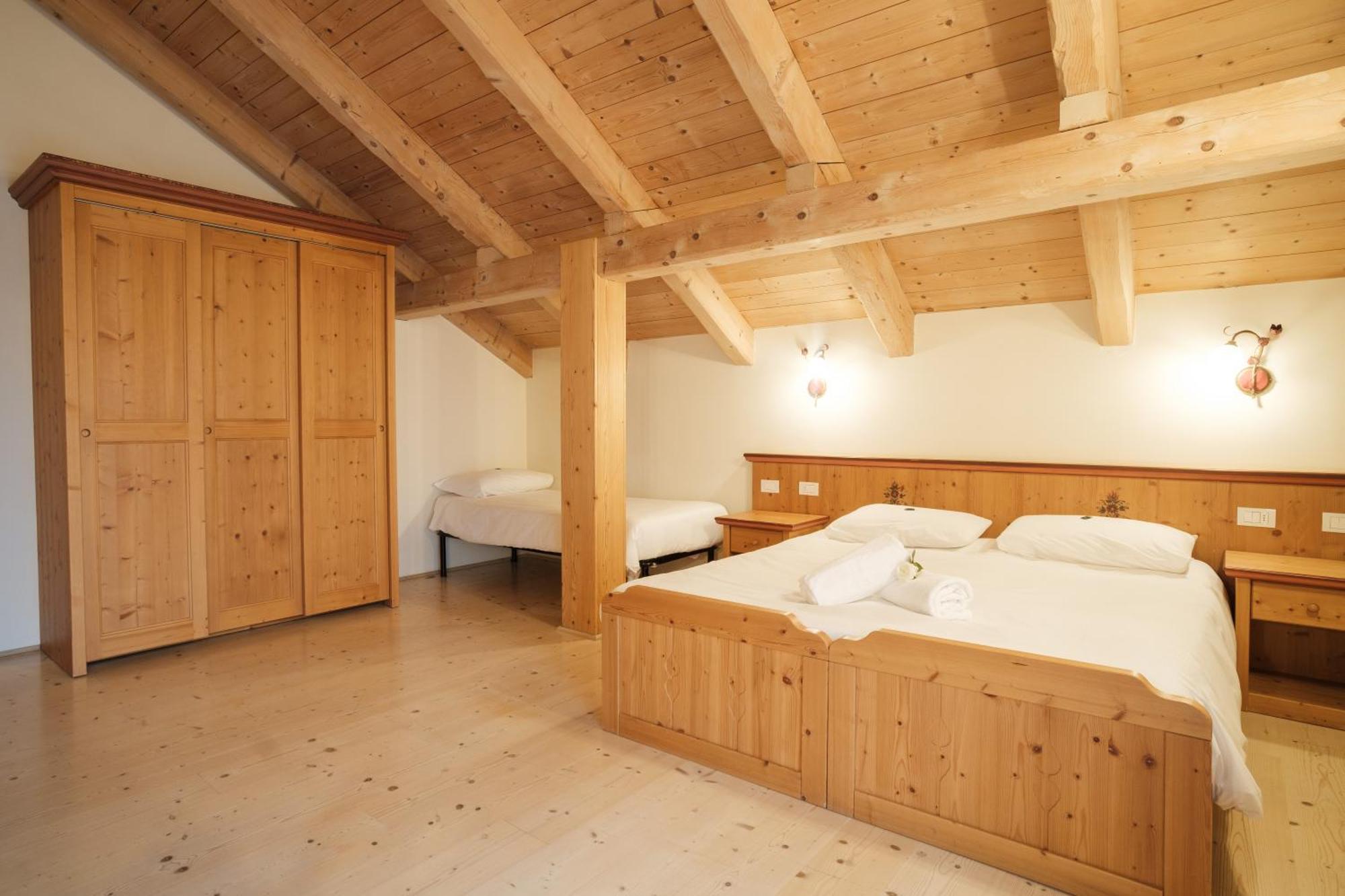 Casa Moresc Spiazzo  Zimmer foto