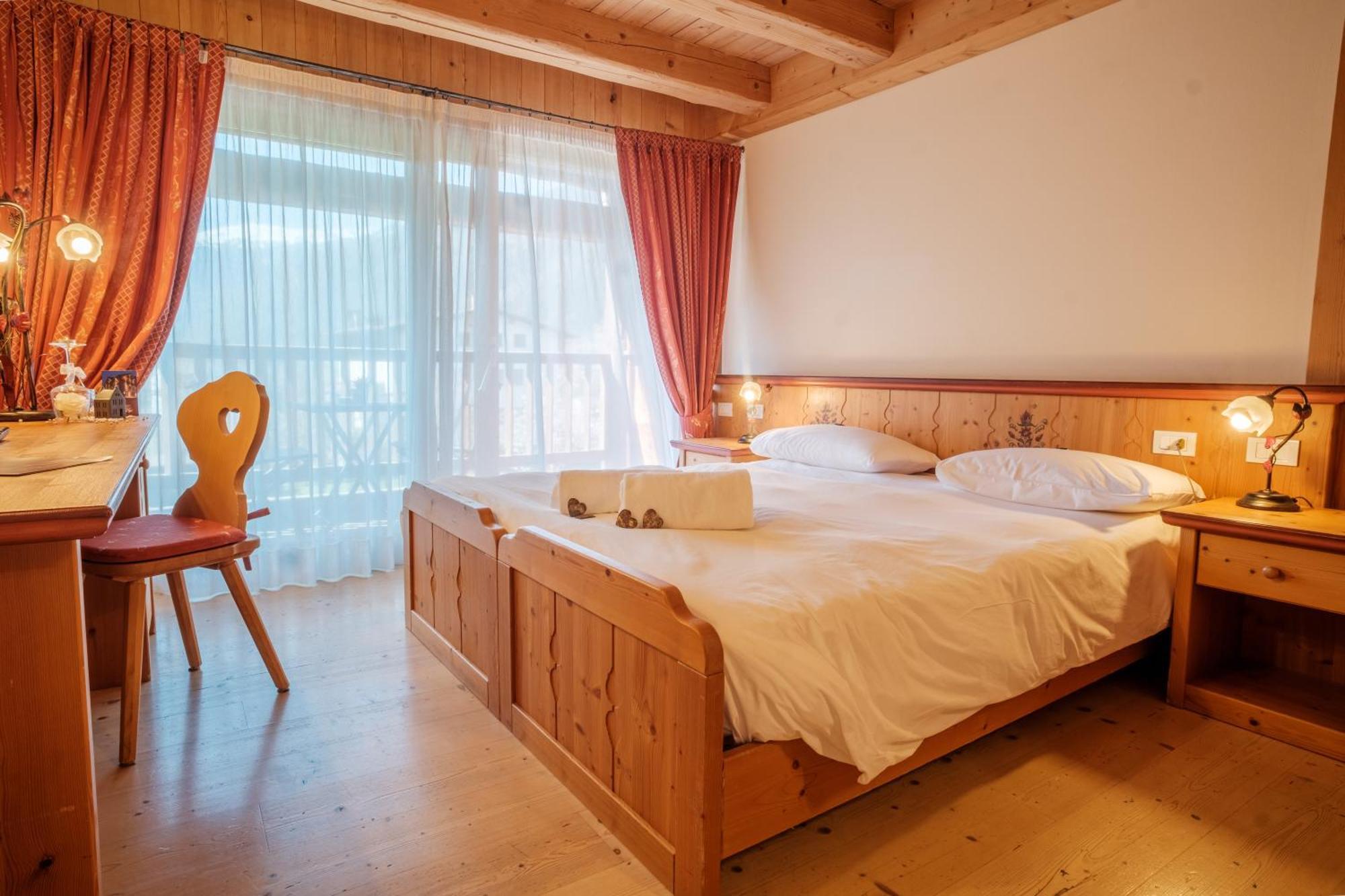 Casa Moresc Spiazzo  Zimmer foto